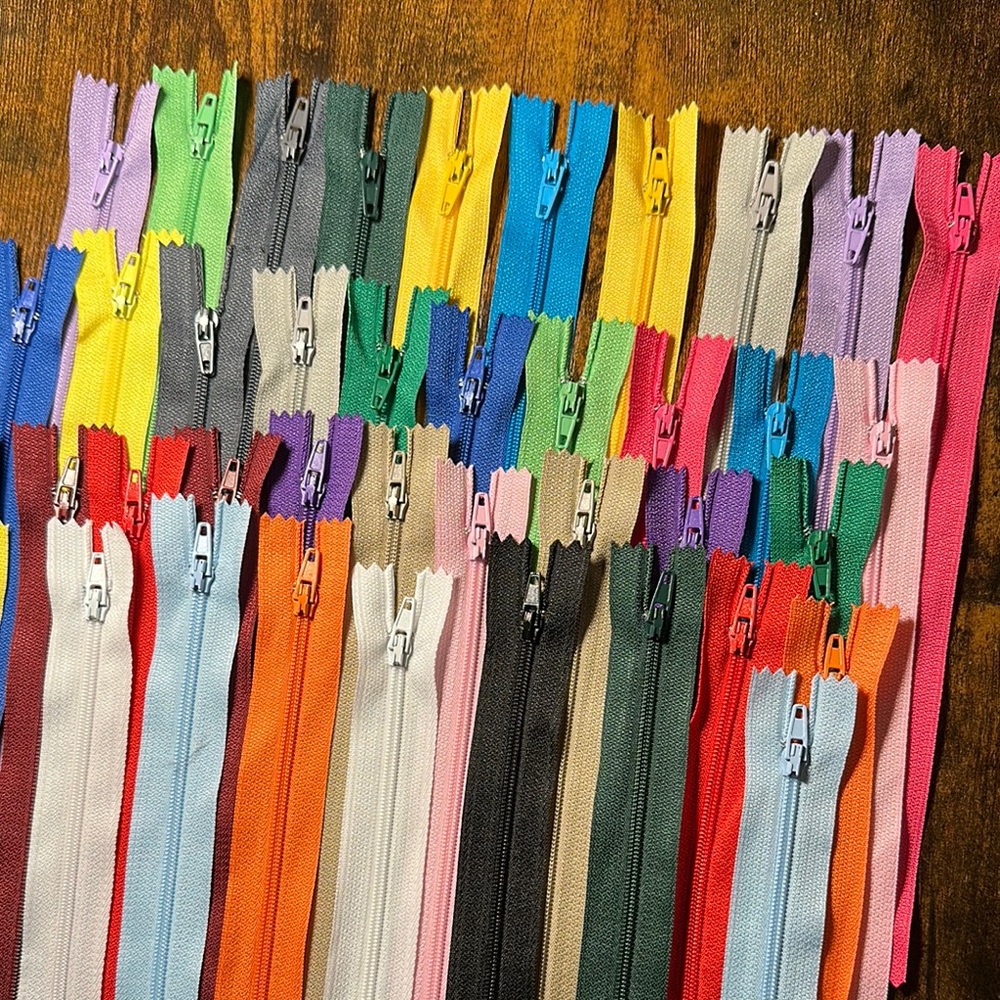 Colorful 9” Zipper Collection